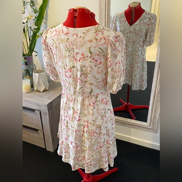 Size 14 - Forever New Tuscany Linen Mini Dress - Willow Floral - Picture 8 of 16